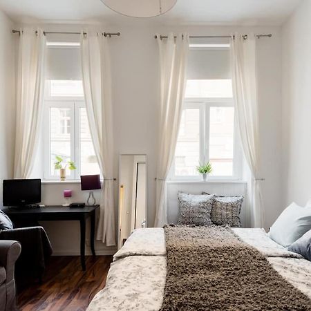 Luxurious And Spacious 5 Min Walk To City Center, 1-2 Viena Exterior foto